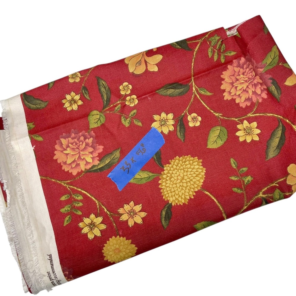 Williamsburg 33x56 Red Fabric Nassau Vine Floral Cotton Screen Print Traditional